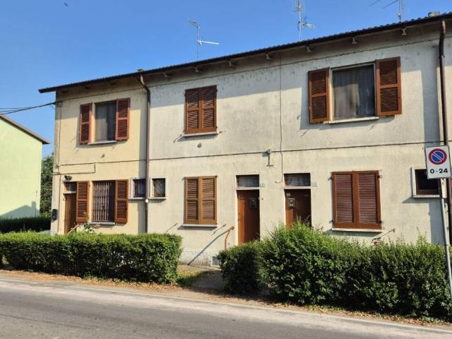 Villa Indipendente in vendita a Casalpusterlengo, Lombardia