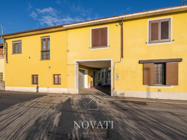 Villa Indipendente in vendita a Casalpusterlengo, Lombardia