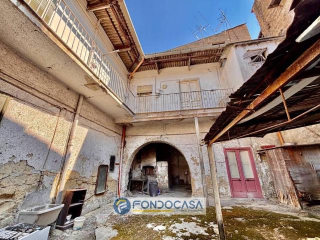 Villa Indipendente in vendita a Casandrino, Campania
