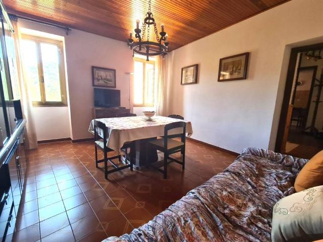 Villa Indipendente in vendita a Casanova Lerrone, Liguria