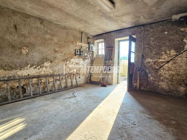 Villa Indipendente in vendita a Piemonte, Biella