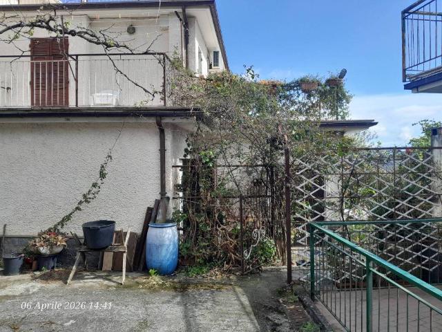 Villa Indipendente in vendita a Verici superiore, Casarza Ligure