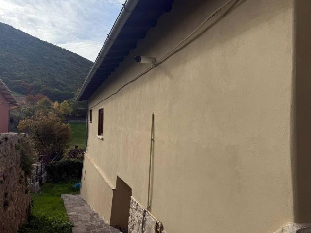 Villa Indipendente in vendita a Cascia, Umbria