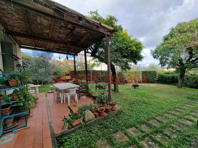 Villa Indipendente in vendita a Casciana Terme Lari, Casciana Terme