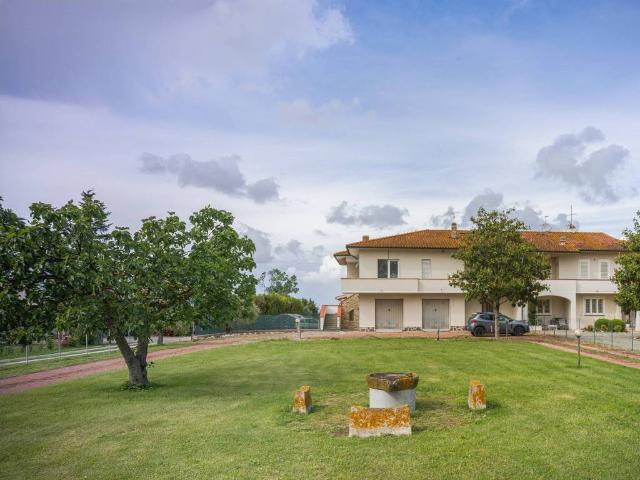 Villa Indipendente in vendita a Casciana Terme Lari, Perignano