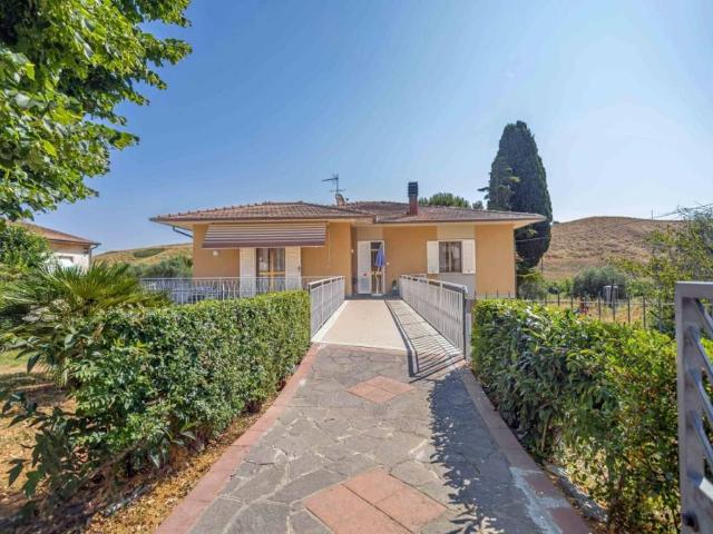 Villa Indipendente in vendita a Casciana Terme Lari, Toscana