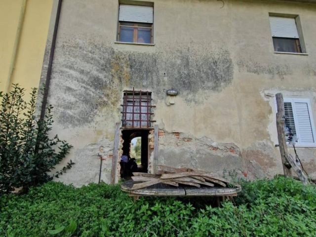 Villa Indipendente in vendita a Casciana Terme Lari, Toscana