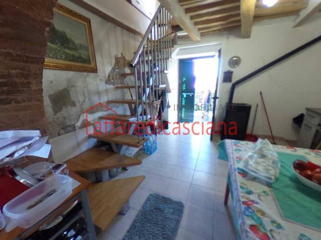 Villa Indipendente in vendita a Casciana Terme Lari, Parlascio