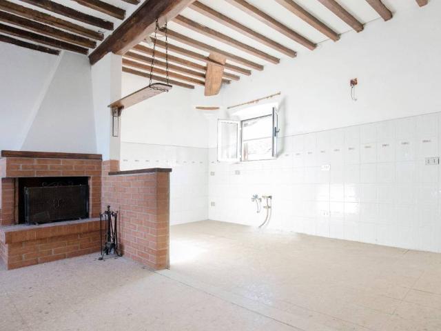 Villa Indipendente in vendita a Casciana Terme Lari, Cevoli