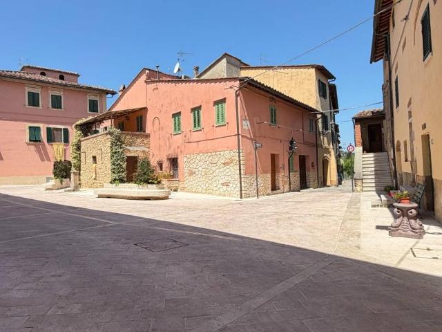 Villa Indipendente in vendita a Casciana Terme Lari, Casciana Terme