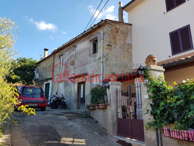 Villa Indipendente in vendita a Casciana Terme Lari, Parlascio