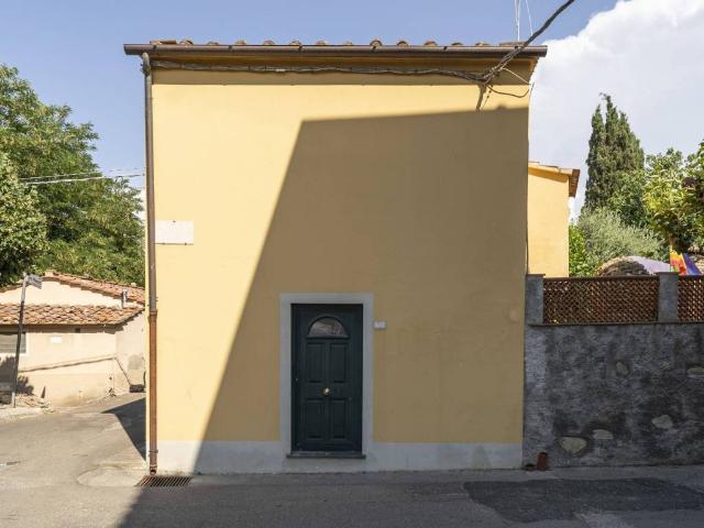 Villa Indipendente in vendita a Casciana Terme Lari, Usigliano