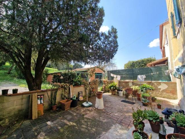 Villa Indipendente in vendita a Crespina Lorenzana, Crespina