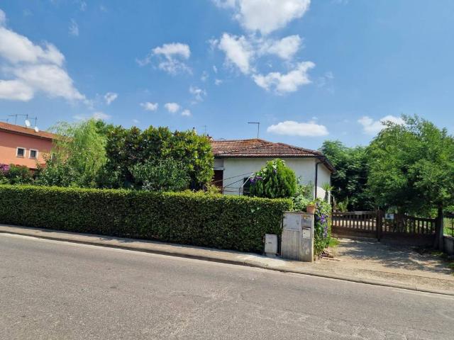 Villa Indipendente in vendita a Casciana Terme Lari, Toscana
