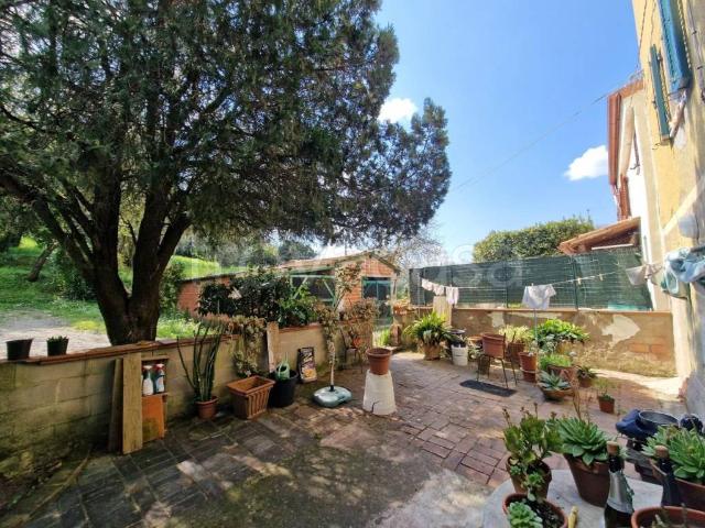Villa Indipendente in vendita a Crespina Lorenzana, Crespina