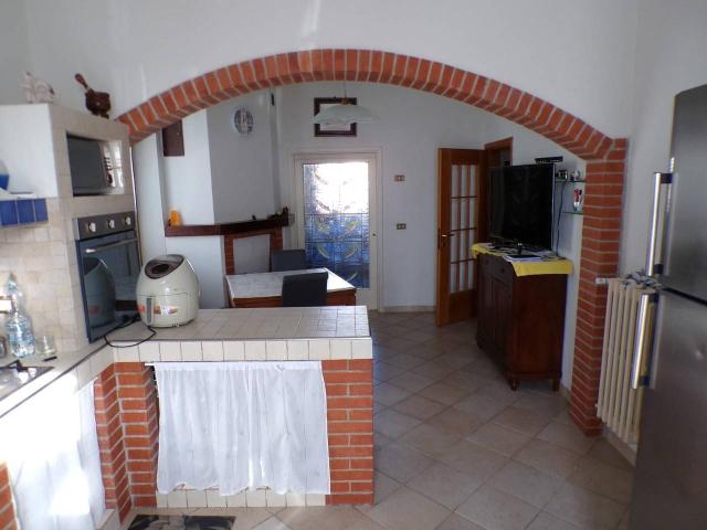 Villa Indipendente in vendita a Cascina, Toscana