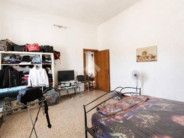 Villa Indipendente in vendita a San Frediano a Settimo, Cascina