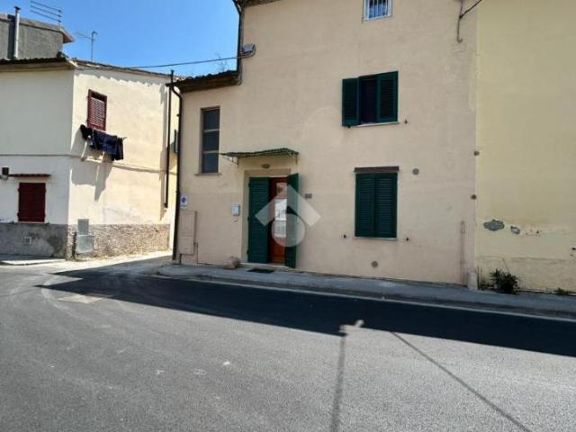 Villa Indipendente in vendita a Casciavola, Cascina