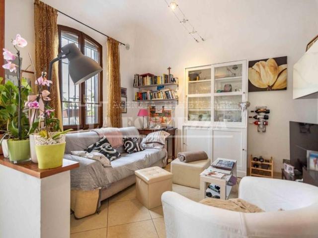 Villa Indipendente in vendita a Pettori, Cascina