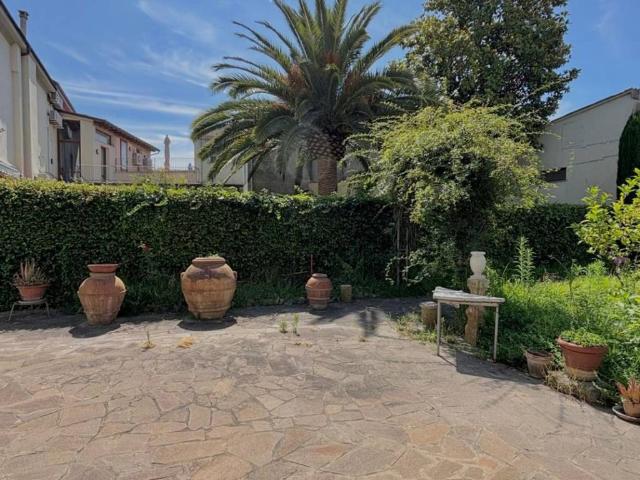 Villa Indipendente in vendita a Navacchio, Cascina