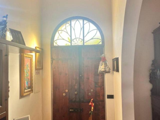 Villa Indipendente in vendita a Navacchio, Cascina