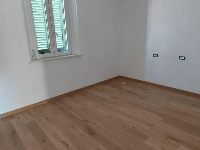 Villa Indipendente in vendita a Casciavola, Cascina