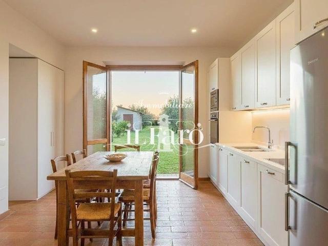 Villa Indipendente in vendita a San Giorgio a Bibbiano, Cascina