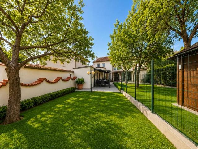 Villa Indipendente in vendita a Cascina, Toscana