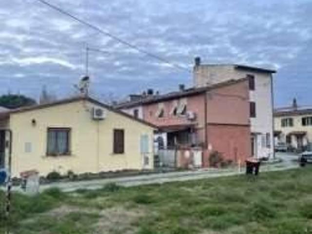 Villa Indipendente in vendita a Zambra, Cascina