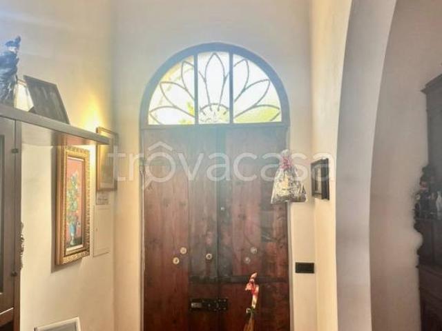 Villa Indipendente in vendita a Navacchio, Cascina