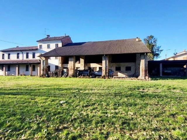 Villa Indipendente in vendita a Casei Gerola, Lombardia