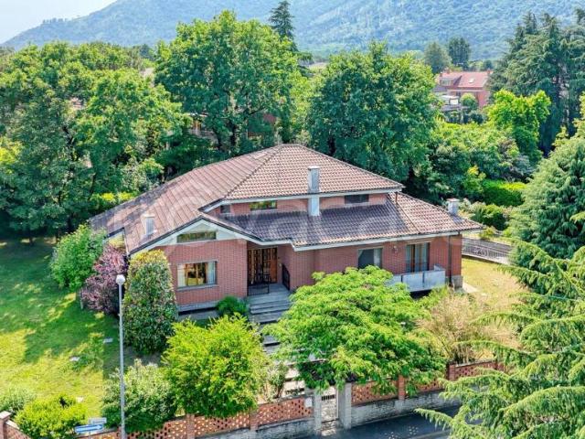 Villa Indipendente in vendita a Villaggio, Piemonte