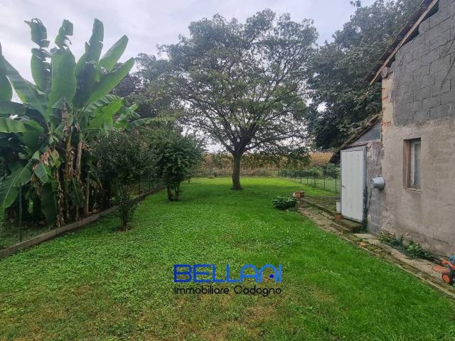 Villa Indipendente in vendita a Caselle Landi, Lombardia