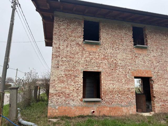 Villa Indipendente in vendita a Caselle Landi, Lombardia