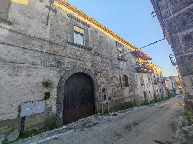Villa Indipendente in vendita a Caserta, Campania