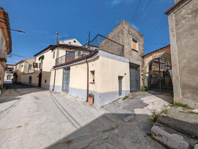 Villa Indipendente in vendita a Caserta, Campania