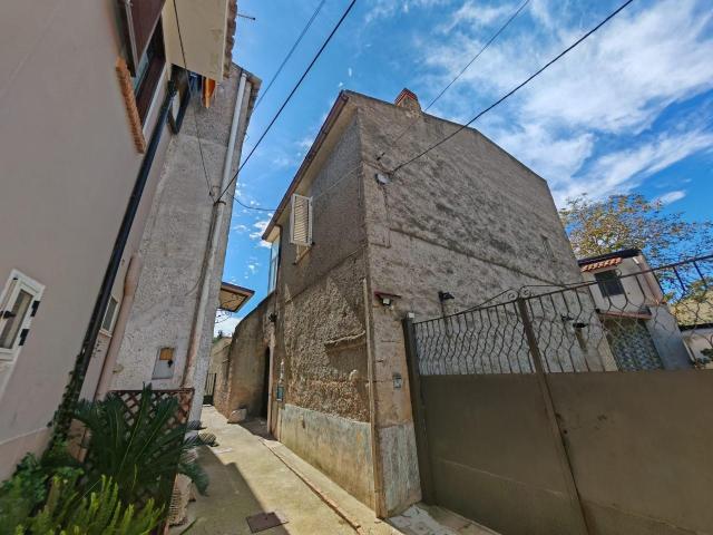 Villa Indipendente in vendita a Caserta, Campania