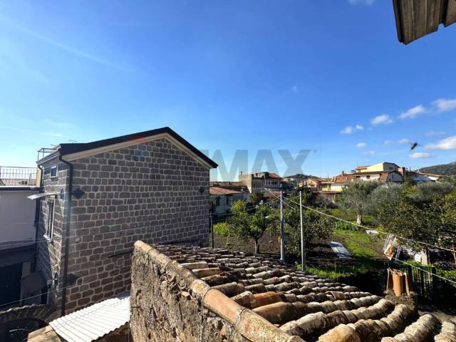 Villa Indipendente in vendita a Mezzano, Caserta