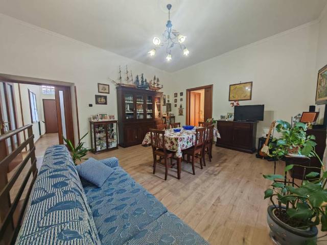Villa Indipendente in vendita a Sommana, Caserta