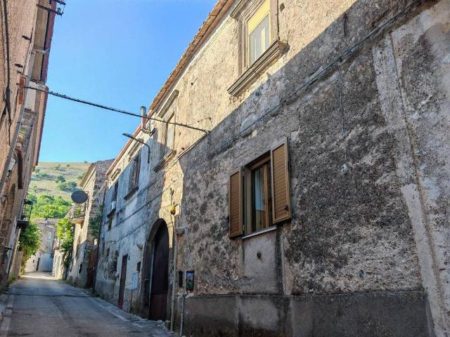 Villa Indipendente in vendita a Sommana, Caserta
