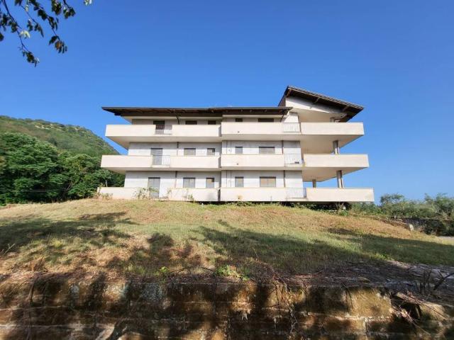 Villa Indipendente in vendita a Caserta, Campania
