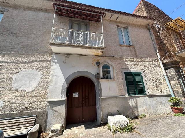 Villa Indipendente in vendita a Caserta, Campania