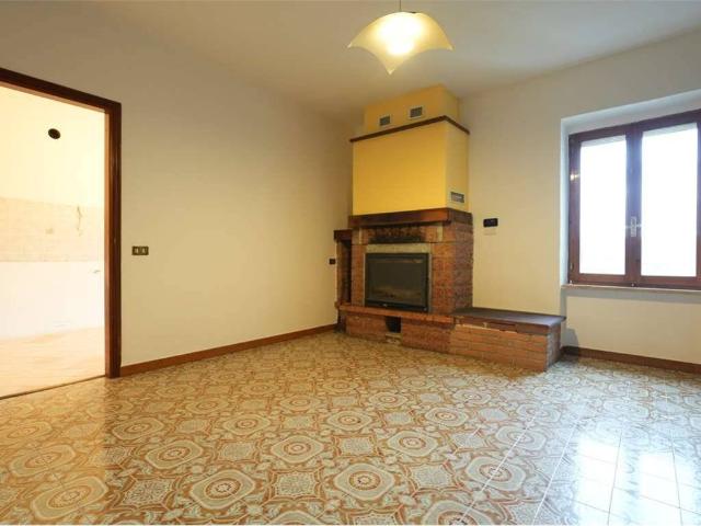 Villa Indipendente in vendita a Appennino Reggiano, Re