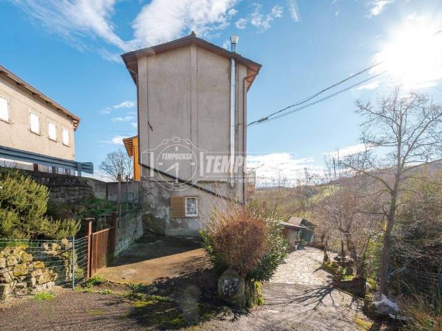 Villa Indipendente in vendita a Appennino Reggiano, Re