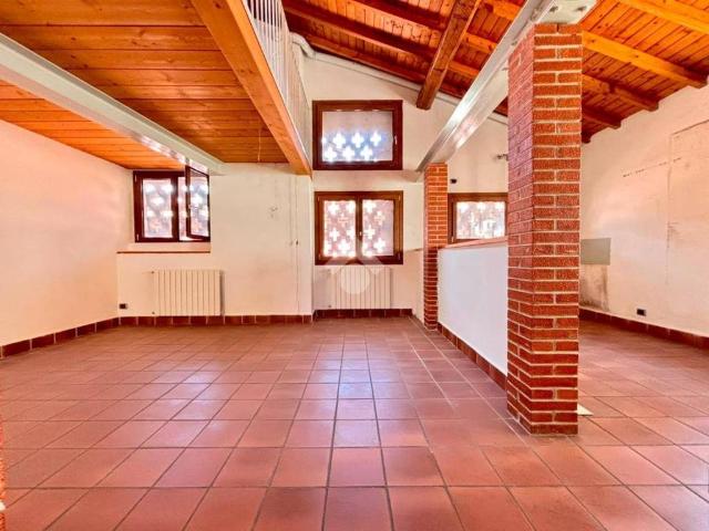 Villa Indipendente in vendita a Casirate D'adda, Lombardia