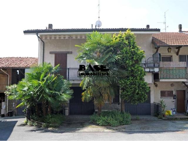 Villa Indipendente in vendita a Casnate con Bernate, Casnate
