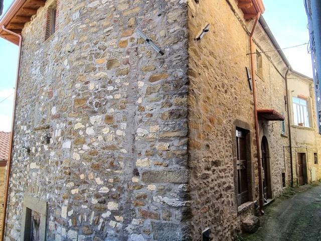 Villa Indipendente in vendita a Unione di comuni Montana Lunigiana, Codiponte