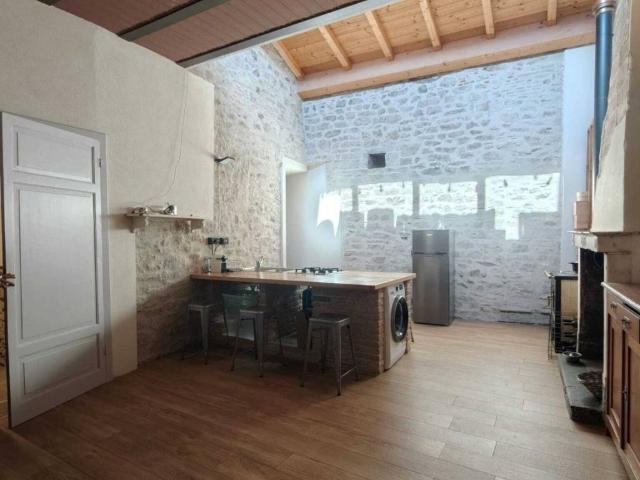 Villa Indipendente in vendita a Unione di comuni Montana Lunigiana, Codiponte