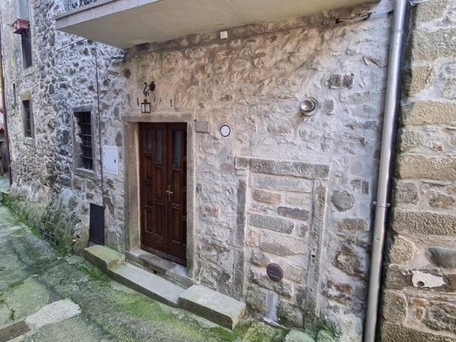 Villa Indipendente in vendita a Unione di comuni Montana Lunigiana, Codiponte