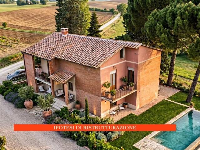Villa Indipendente in vendita a Casole D'elsa, Toscana